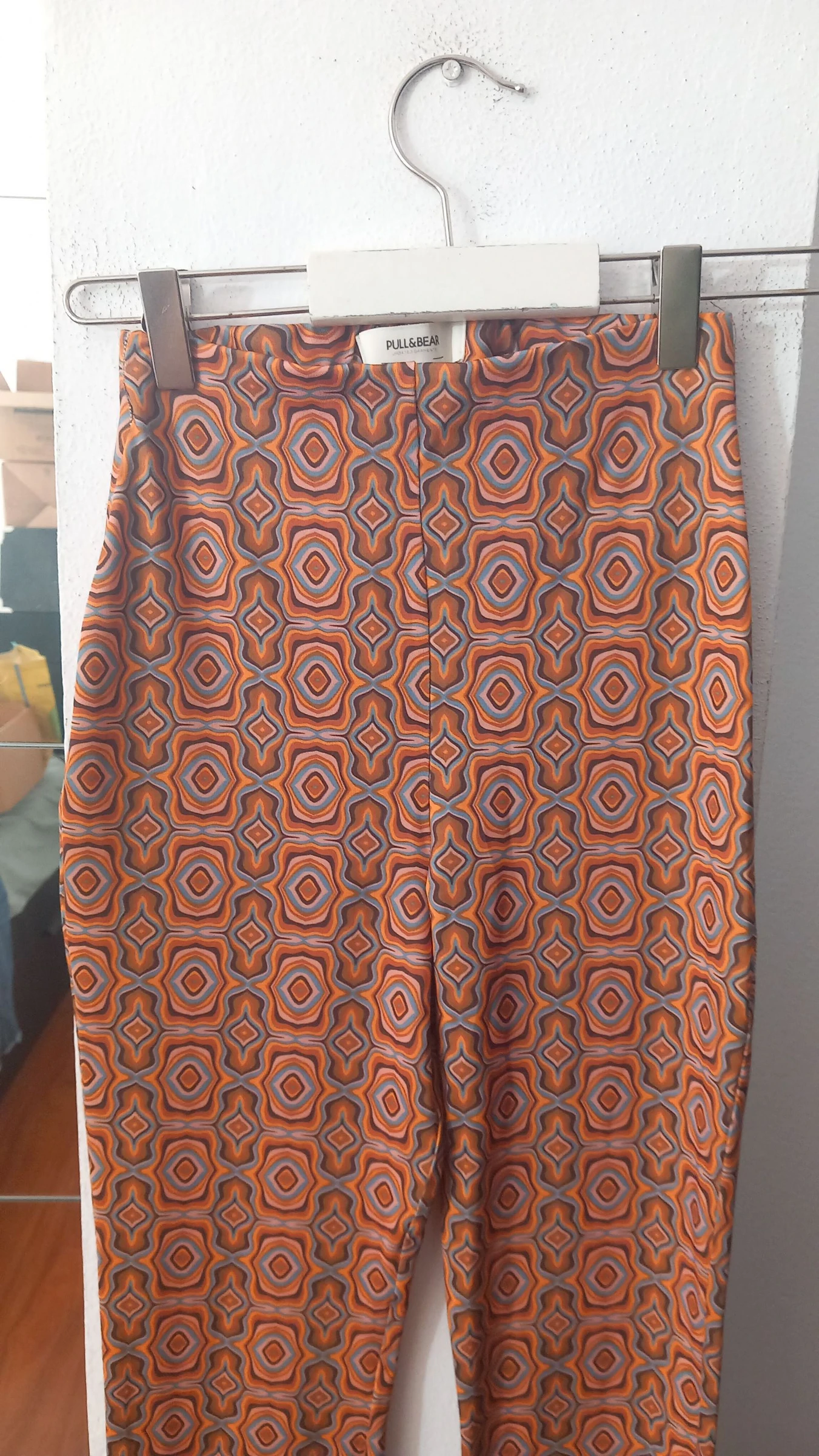 Calças padrao geométrico,  Pull & Bear, tam XS – photo 3